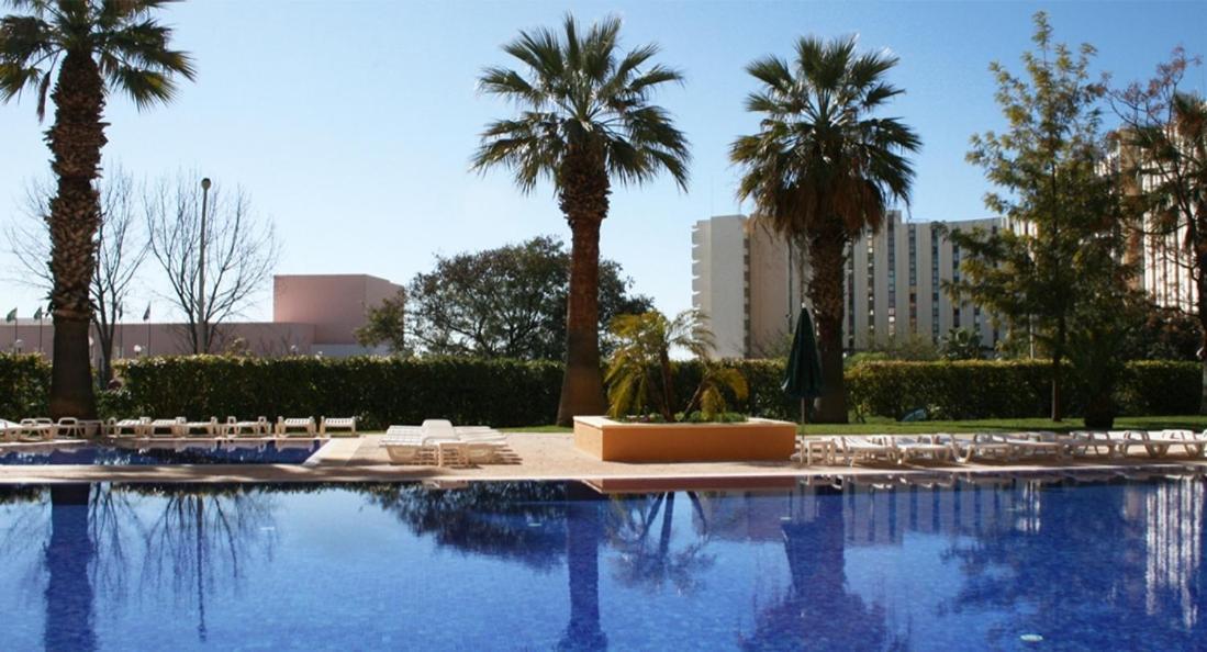 Aparthotel Dom Pedro Portobelo à Vilamoura Extérieur photo